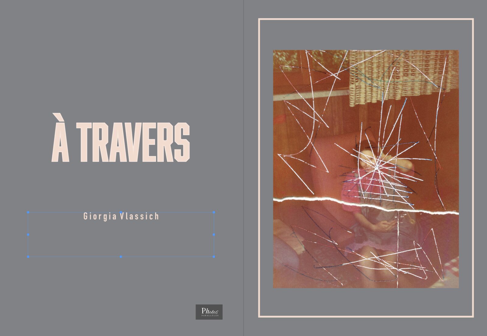 À travers